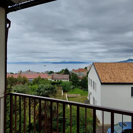Διαμέρισμα Lori